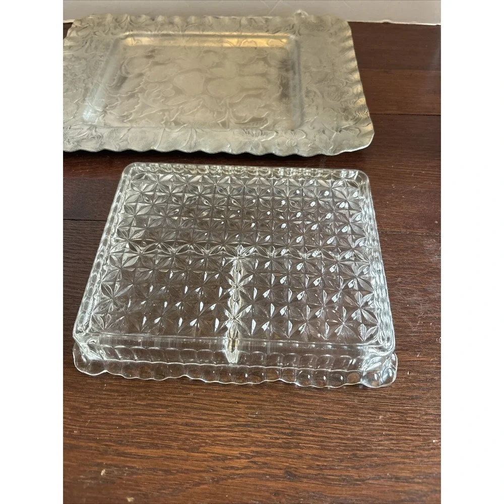 VTG‎ Hand Finished Aluminum Serving Tray Fruit Dogwood Glass Divided Insert, Lid